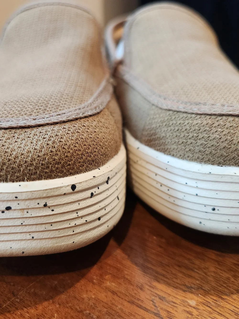 Hey Dude Youth Size 3 Slip-On Loafers in Tan Canvas
